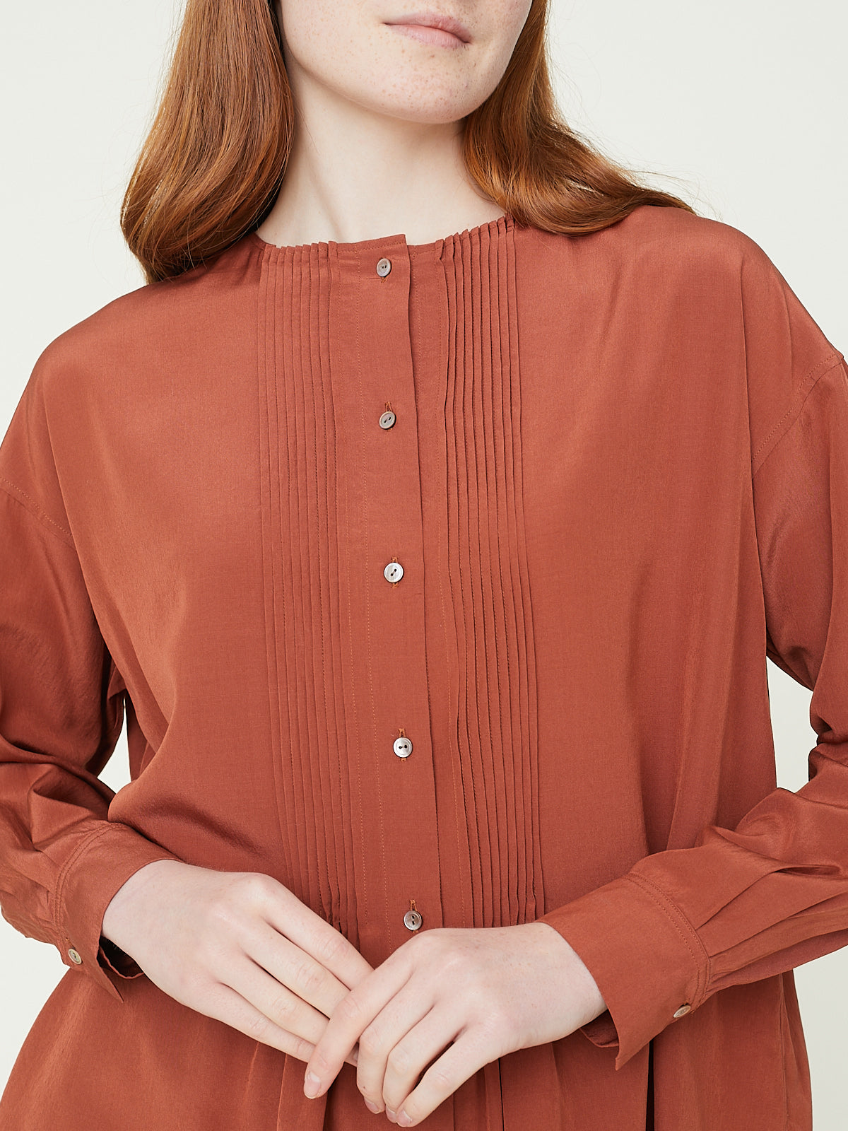 No Collar Pintuck Shirt in Apple Vintage Red