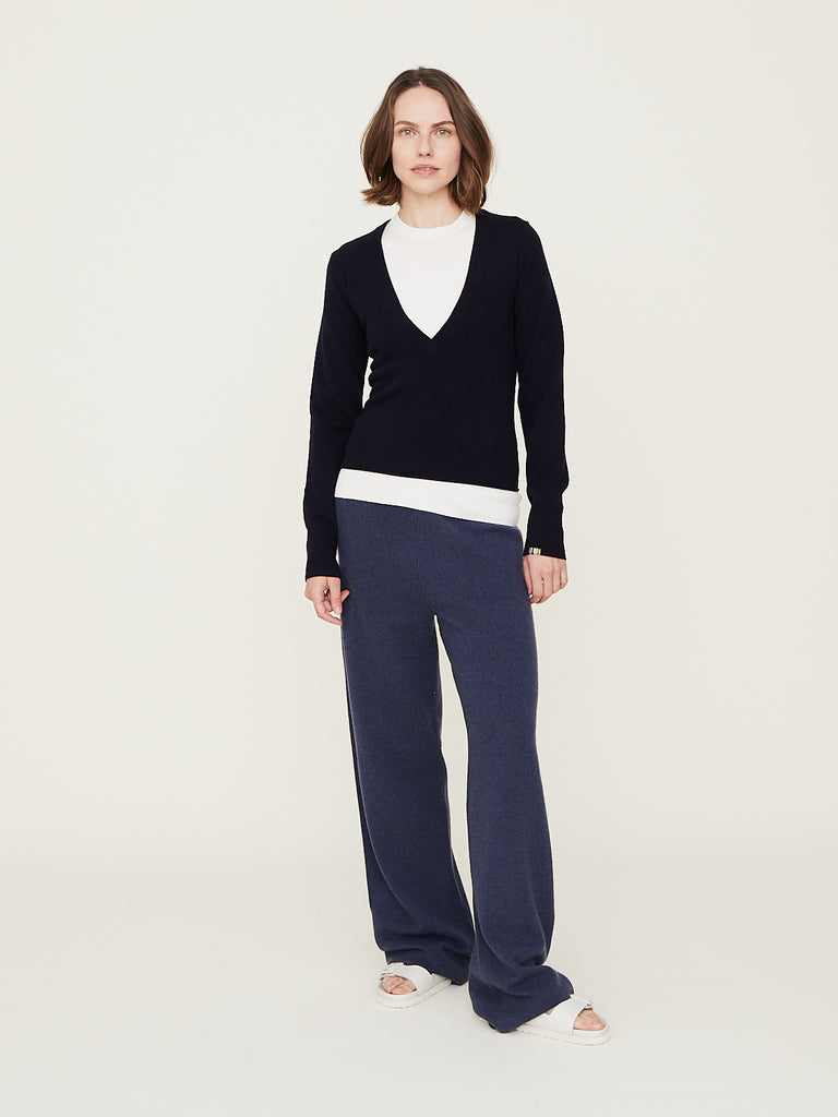 Extreme Cashmere No. 286 Deco in Navy