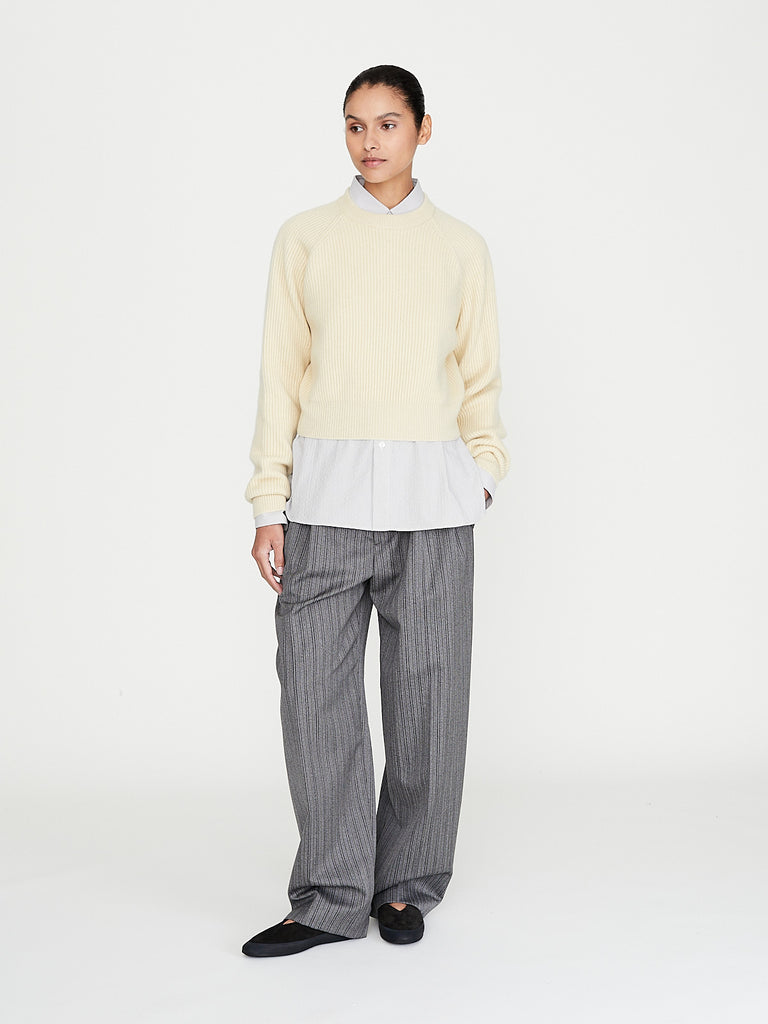 CristaSeya - Ribbed Cashmere Cropped Sweater in Light Yellow