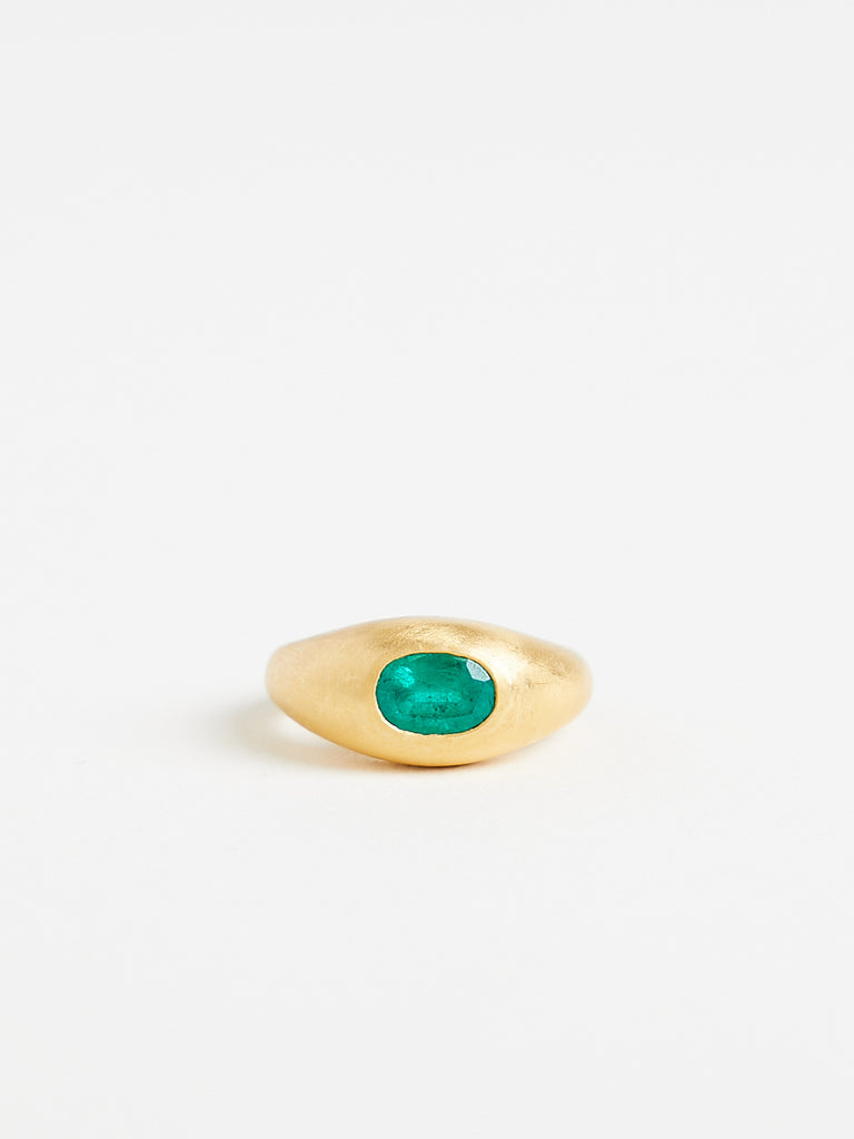 Darius - Muzo Emerald Gem Signet Ring on 18k Yellow Gold