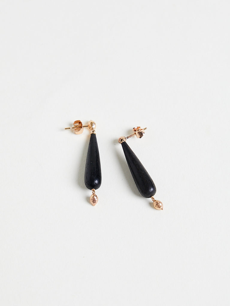 Mira Stella - Sea Kale Seed and Ebony Pendant Earrings in 18k Rose Gold