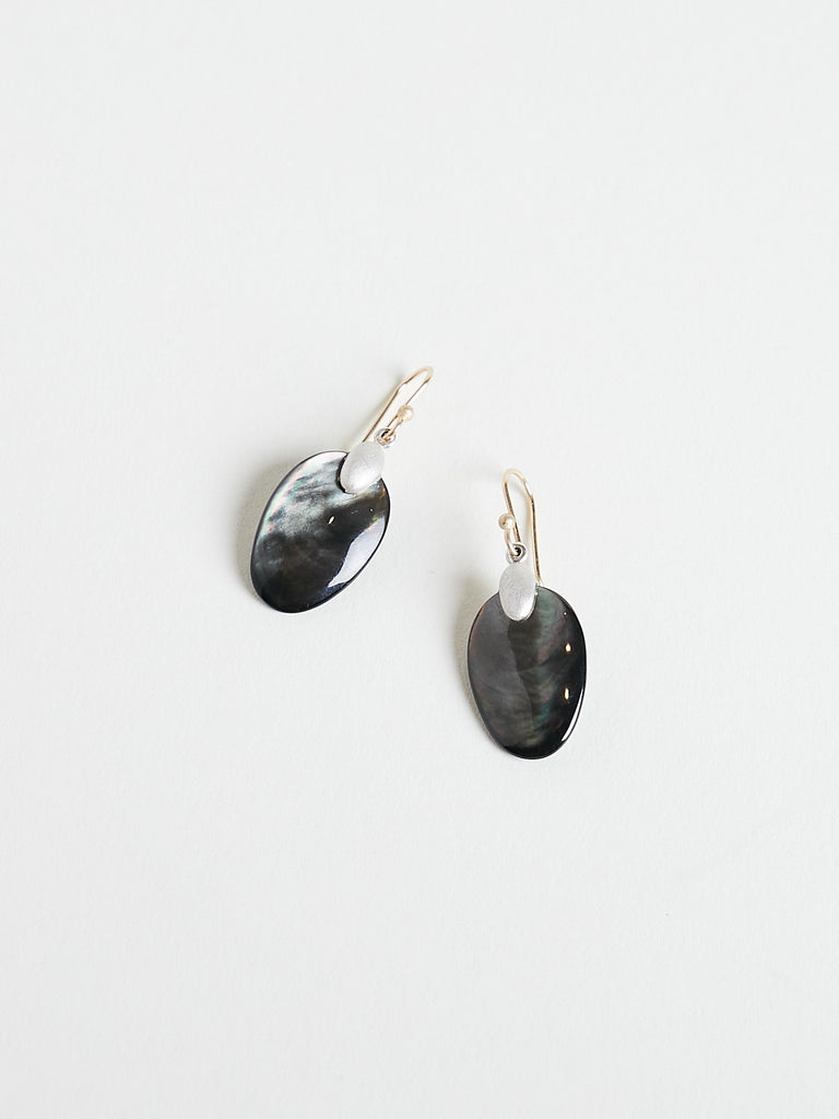 Ted Muehling - Small Stone Chip Earrings in Black Mother of Pearl with Silver Top