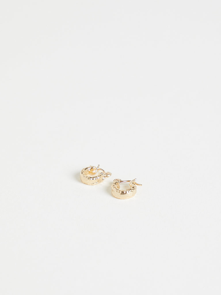 Alice Waese - Huggy Hoops in 14K Yellow Gold