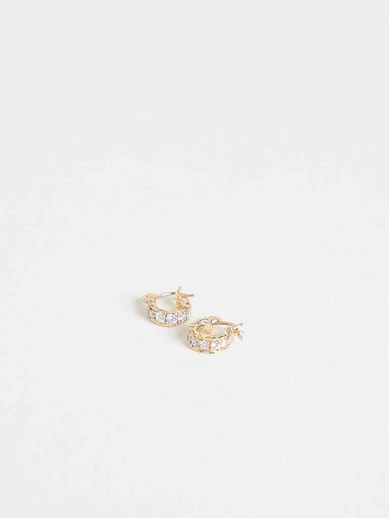 Alice Waese - Huggy Hoops in 14K Yellow Gold with White Diamonds 2mm