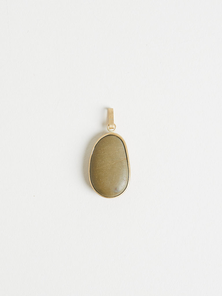 Nathalie Mathoulin Jewellery - Element MII’ 26/5 - Olive Green Stone Set with A Bespoke 18k Solid Gold Spectacle