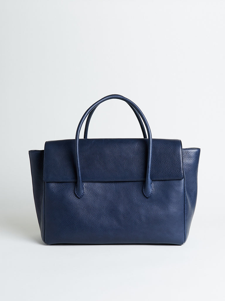 Arts & Science - Stitch Flap Bag M in Navy