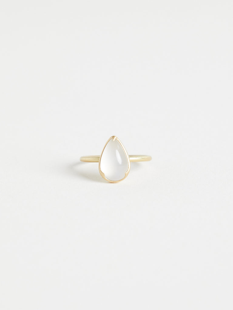 Gabriella Kiss - 2.2ct Pear Moonstone Ring in 18k Yellow Gold