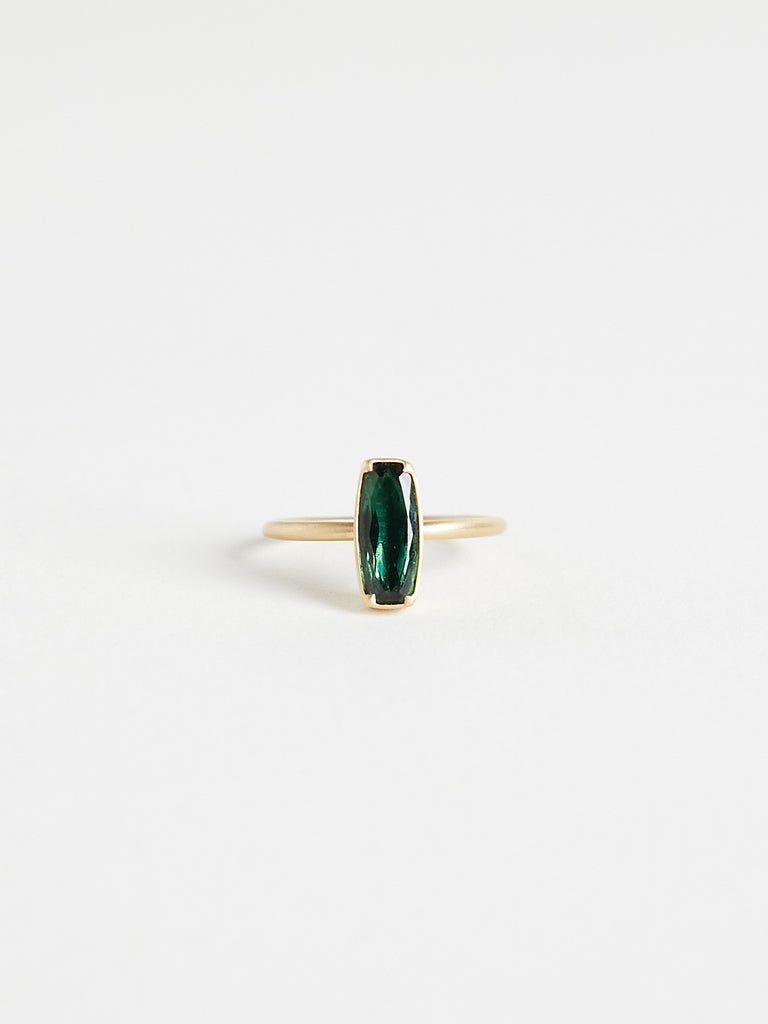 Gabriella Kiss - 1.6ct Lozenge Green Tourmaline Ring in 18k Yellow Gold