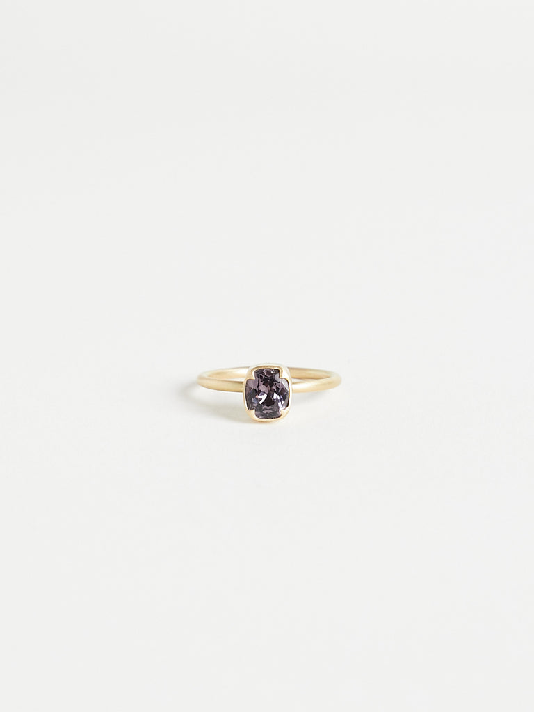 Gabriella Kiss - 1.42ct Cushion Mauve Spinel in 18k Yellow Gold