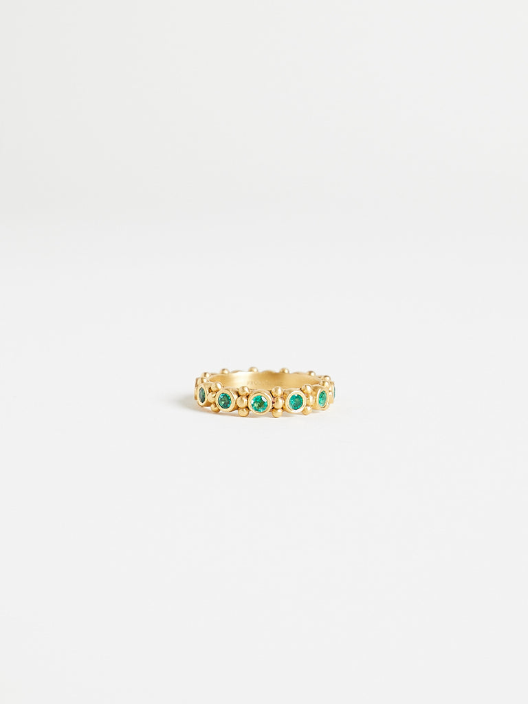 Prounis - Emerald Bulla Aeon Band in 22k Yellow Gold