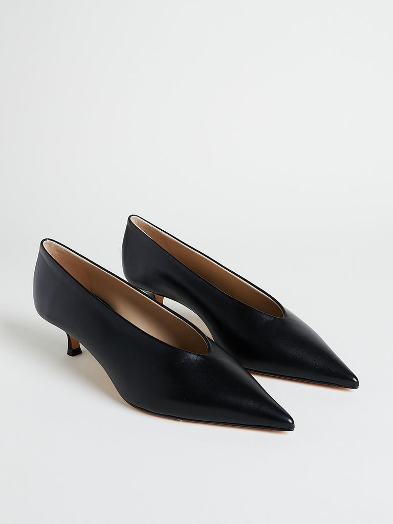 Le Monde Béryl - Babouche Kitten Heel in Black