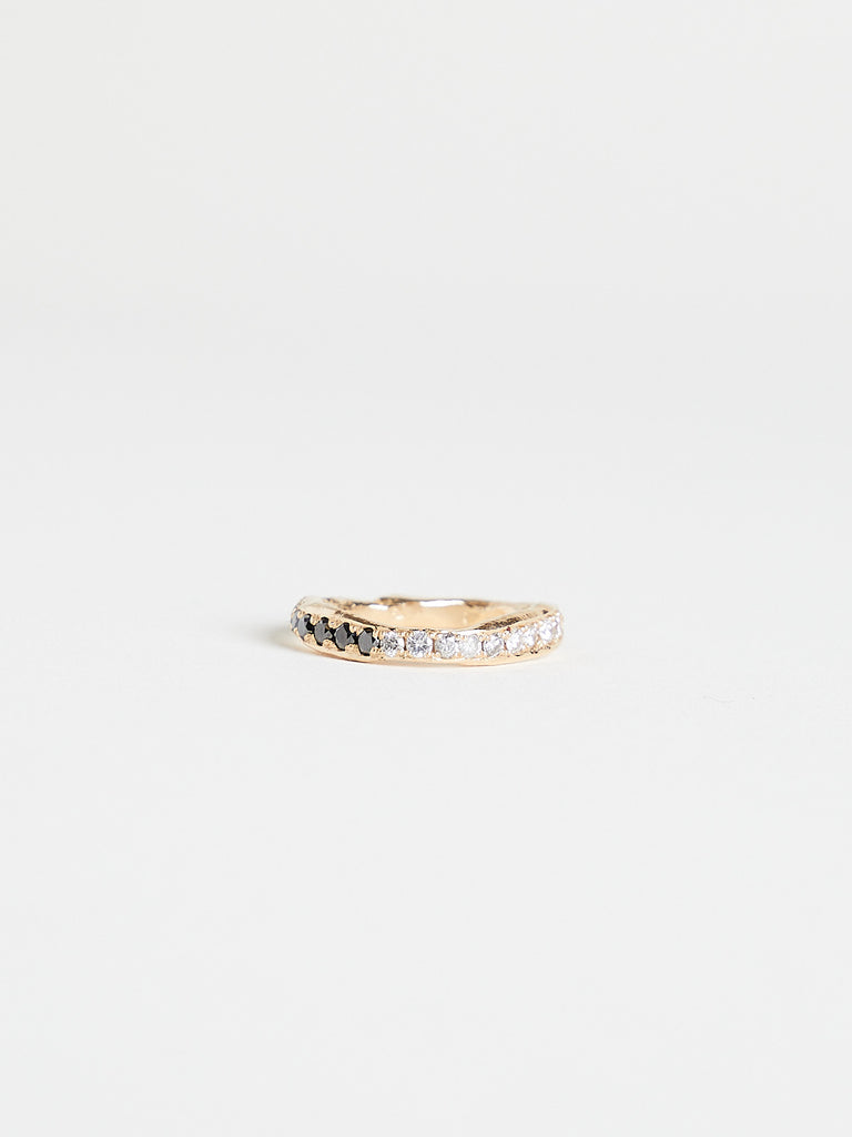 Alice Waese - Faded Atlas Band in 14k Yellow Gold with Black, Grey and White Diamonds