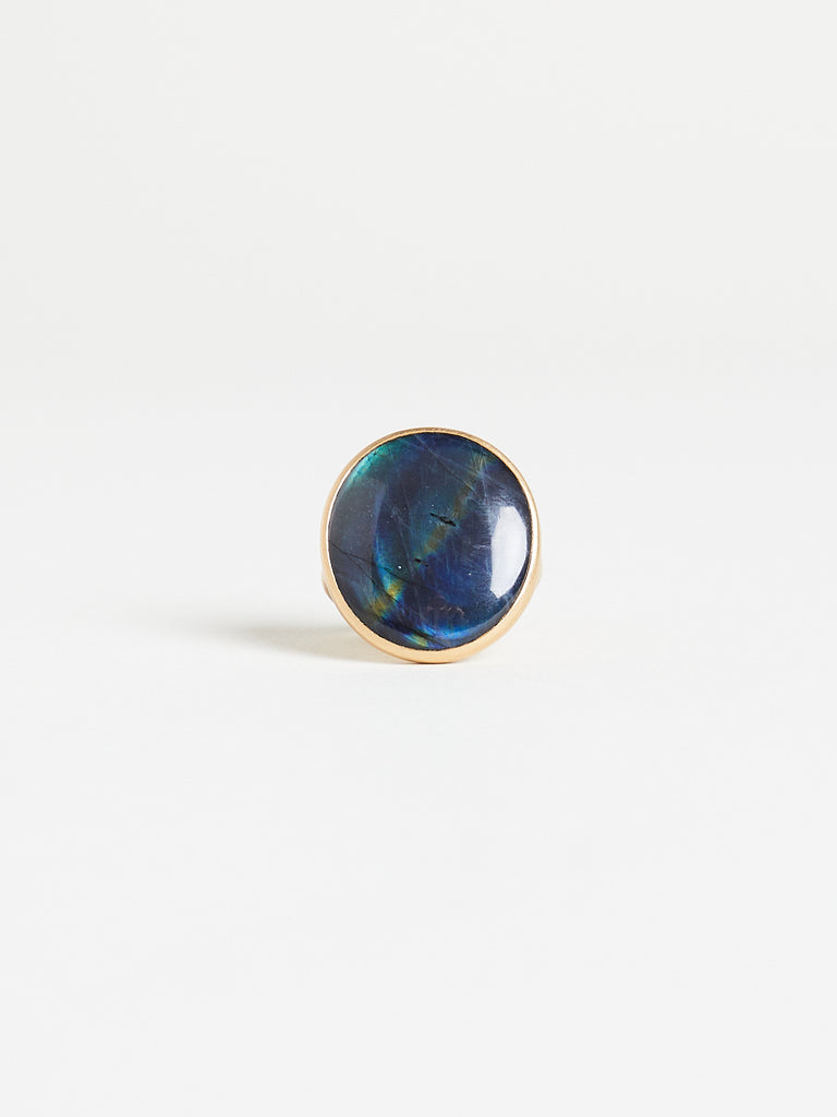 Anaconda - Oddo Ring with 12ct Spectrolite on 18k Yellow Gold