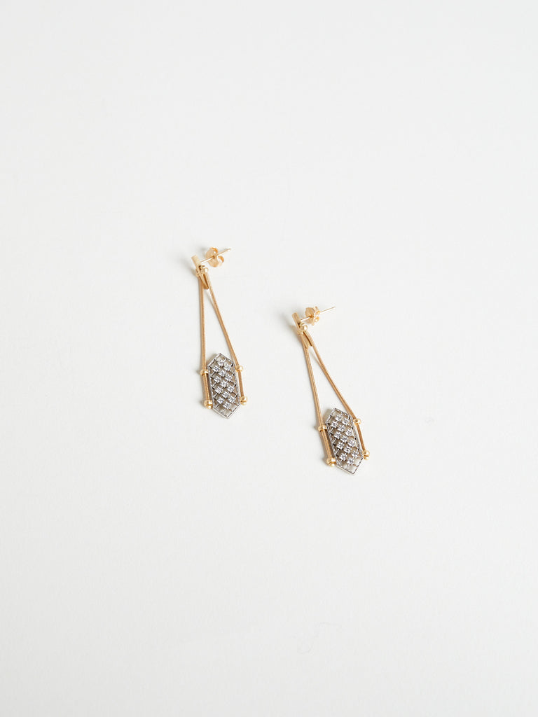 Nikolle Radi - Pendulum Cable Earrings with White Diamonds in 18k Yellow Gold & Platinum