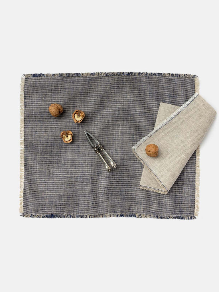 Chiarastella Cattana - Fil a Fil Placemat in Nara Blue