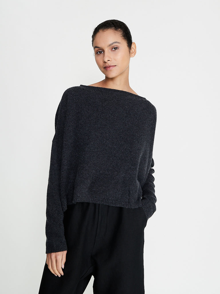 Album di Famiglia - Boatneck Sweater WS in Almost Black