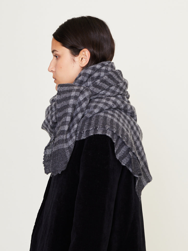 Apuntob - Macro Vichy Stole in Anthracite/Grey