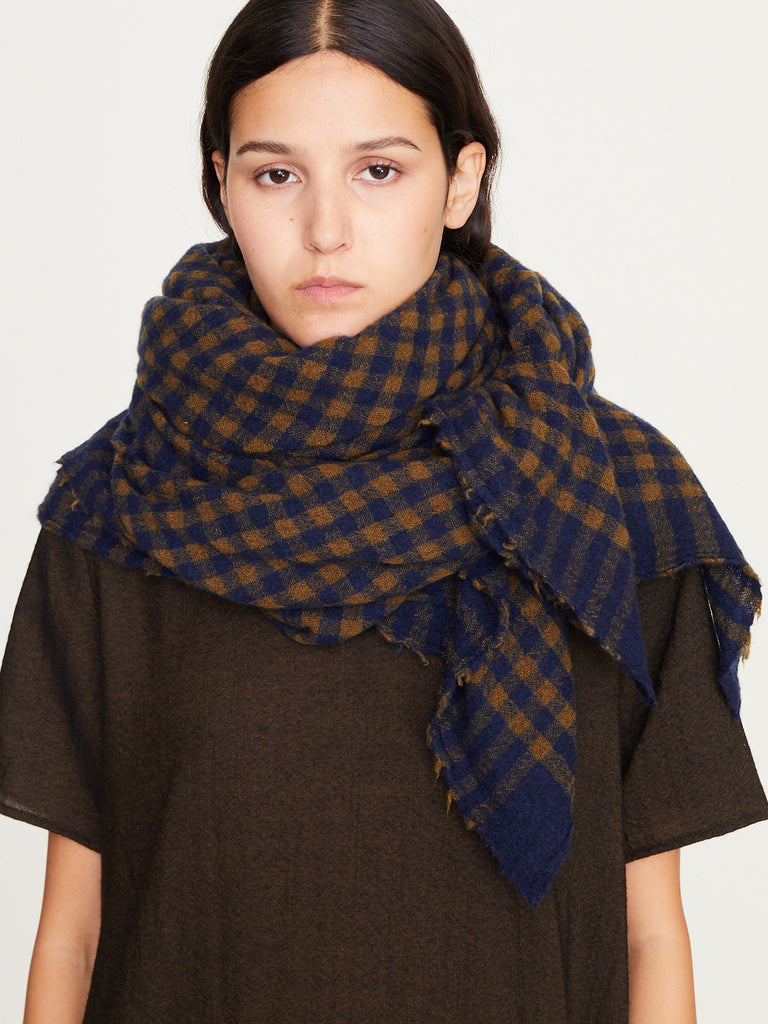 Apuntob - Macro Vichy Stole in Olive/Blue