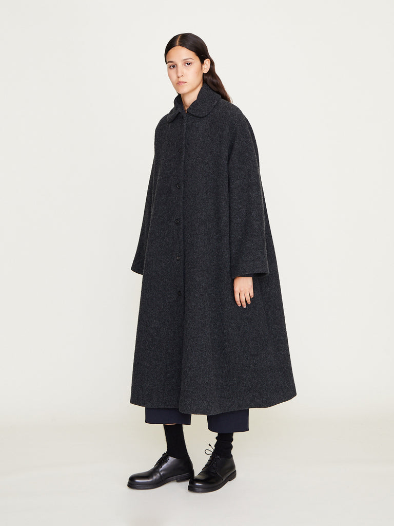 Apuntob - Wool Herringbone Coat in Graphite