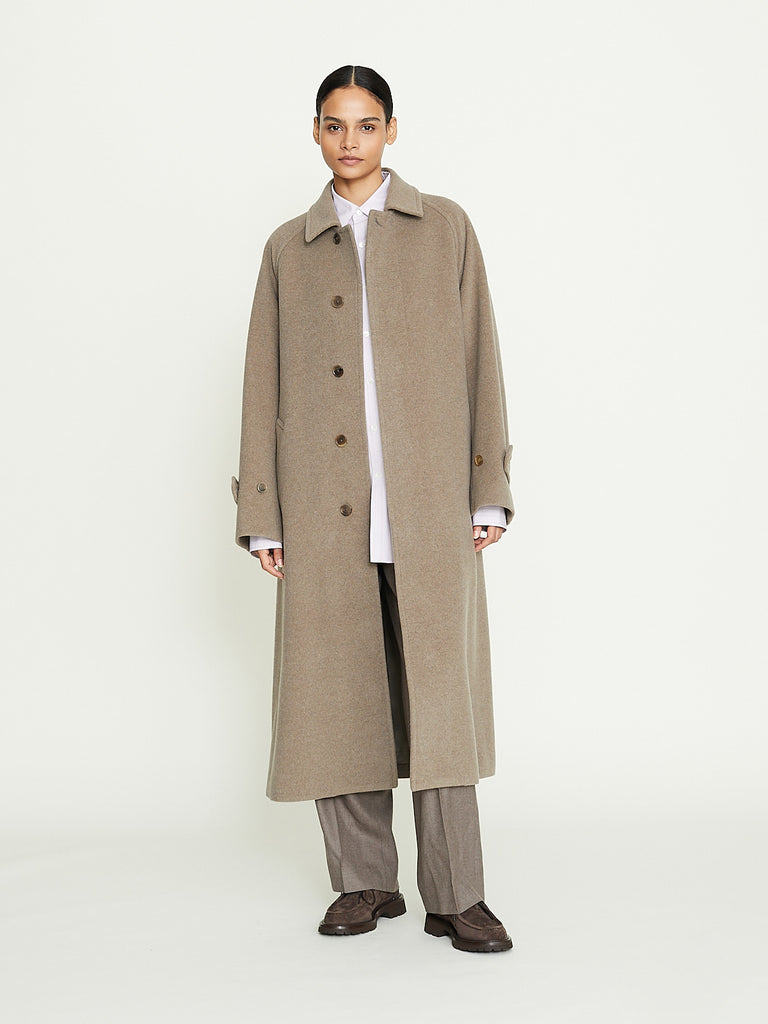 Auralee Super Fine Wool Mosser Soutien Collar Coat in Khaki Beige