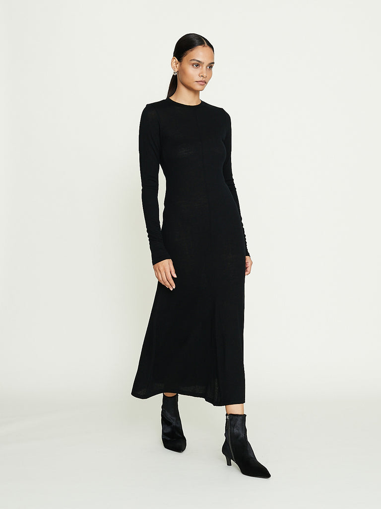 Auralee Wool Amunzen Dress in Black