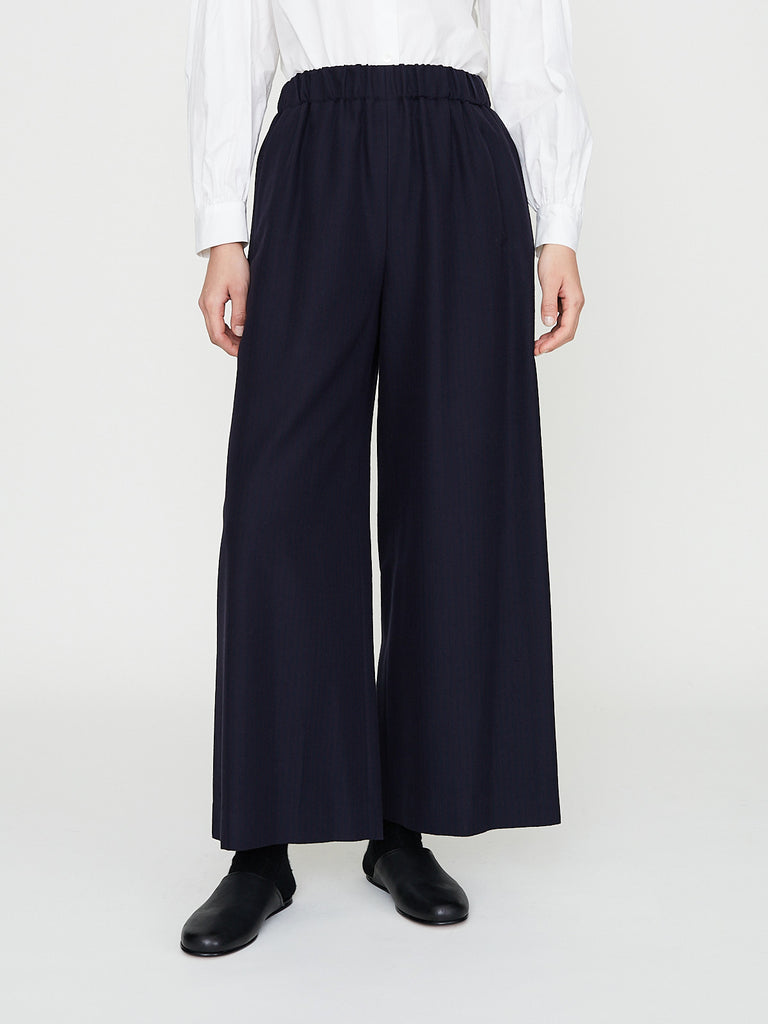 Arts & Science - Side Seamless Wide Pants in Dark Navy