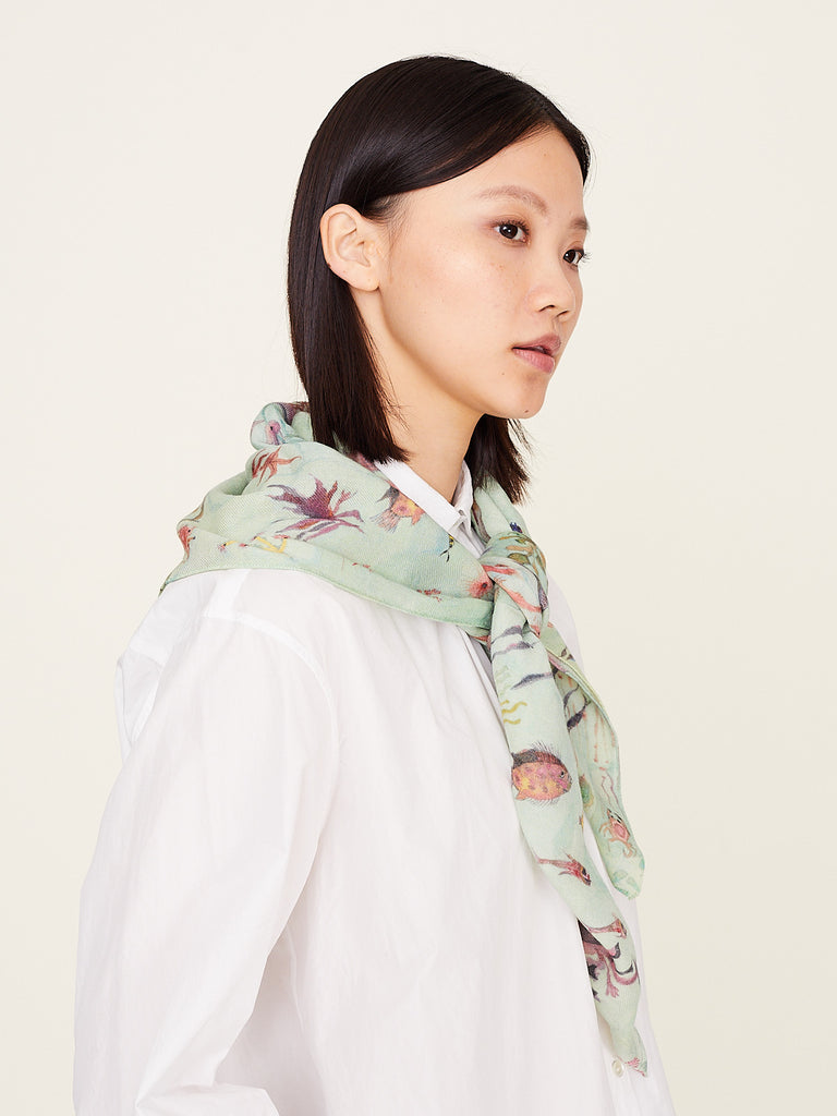 Arts & Science - Square Scarf M in Light Blue Green
