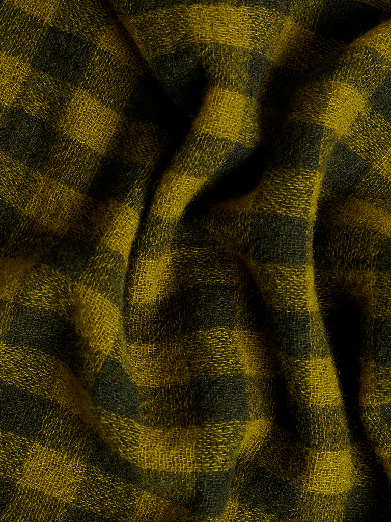 Apuntob Checked Cashmere Scarf in Grass Green