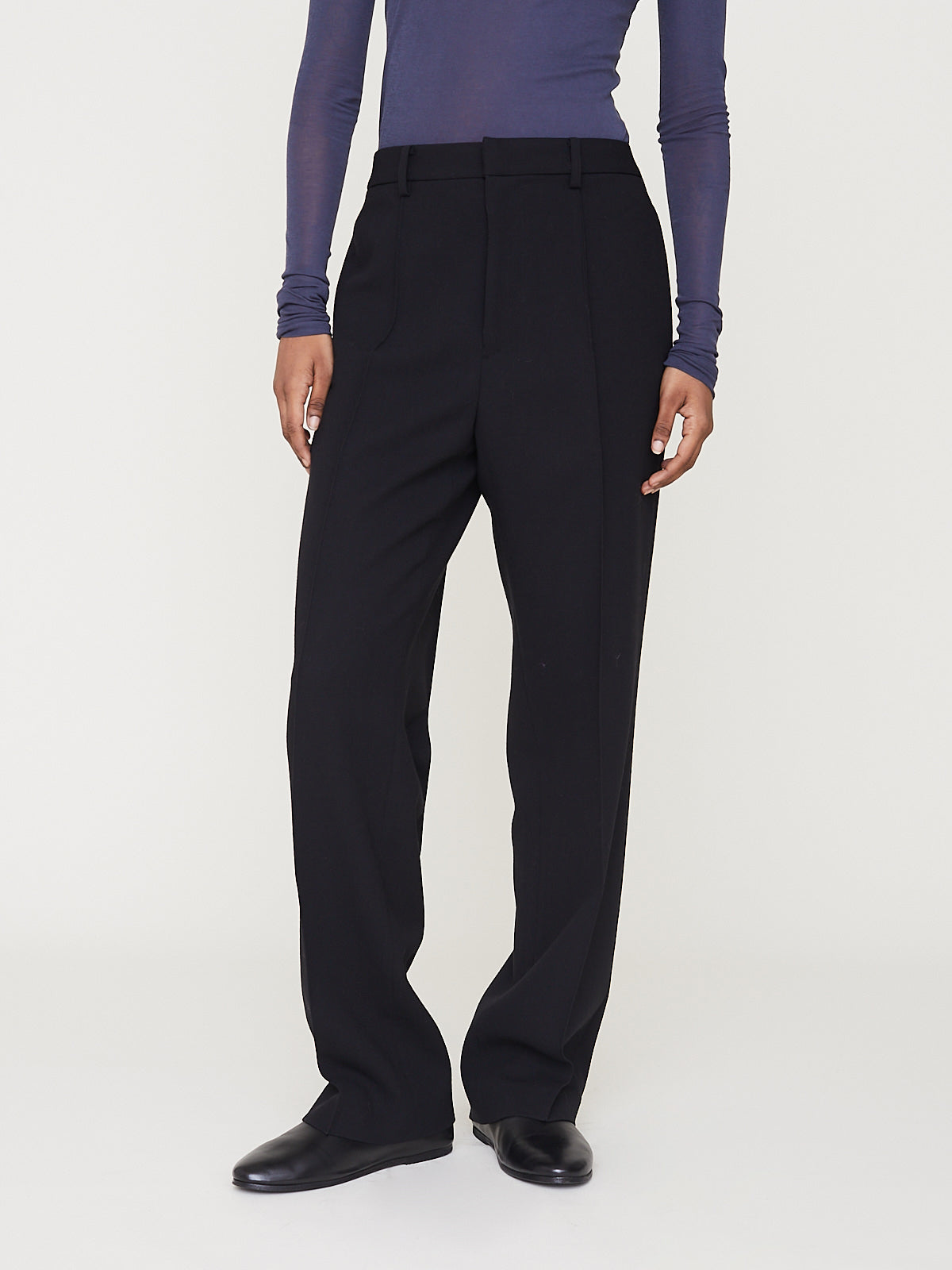 Tense Wool Double Cloth Slacks in Black