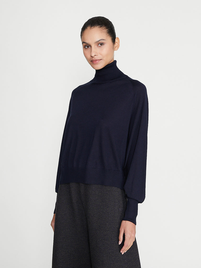 Boboutic - Levity Turtleneck in Navy