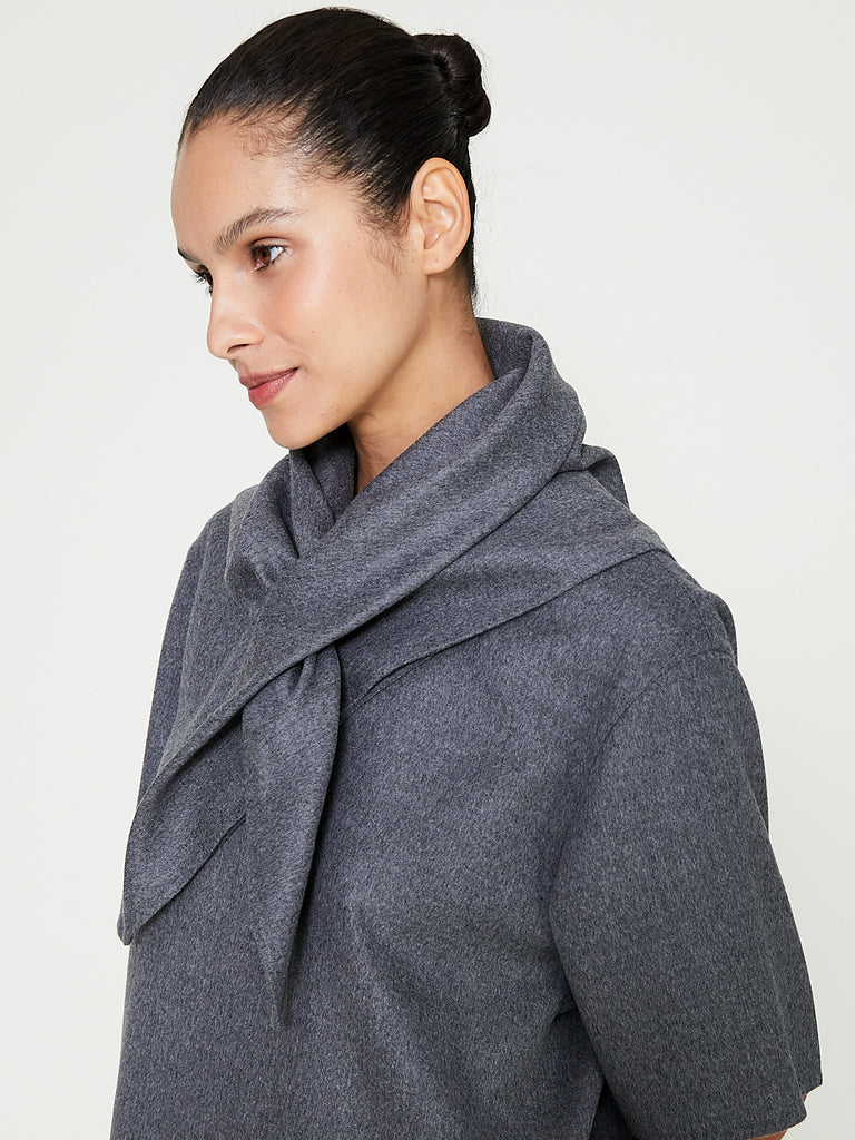 Carven - Knotted Scarf in Concrete