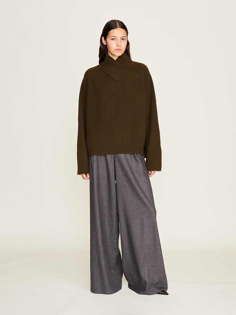 Dusan - High Crossed Neck Sweater in Moss