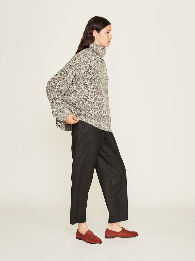 Dusan - Iconic T-Neck Sweater in Moss