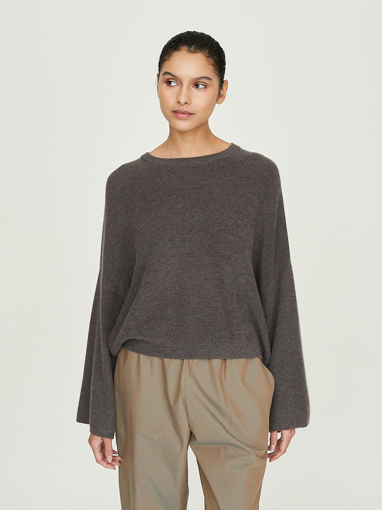 Dusan Easy Short Sweater in Lava