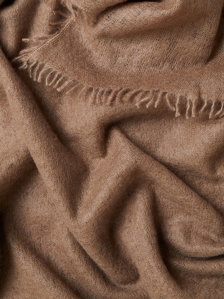 Denis Colomb - Fuzzy Feutre Shawl in Cappucino