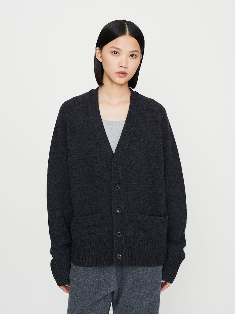 Extreme Cashmere - No. 437 Papilli Short in Shadow