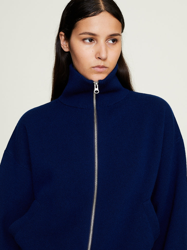 Extreme Cashmere - No.385 Xtra Cute in Midnight