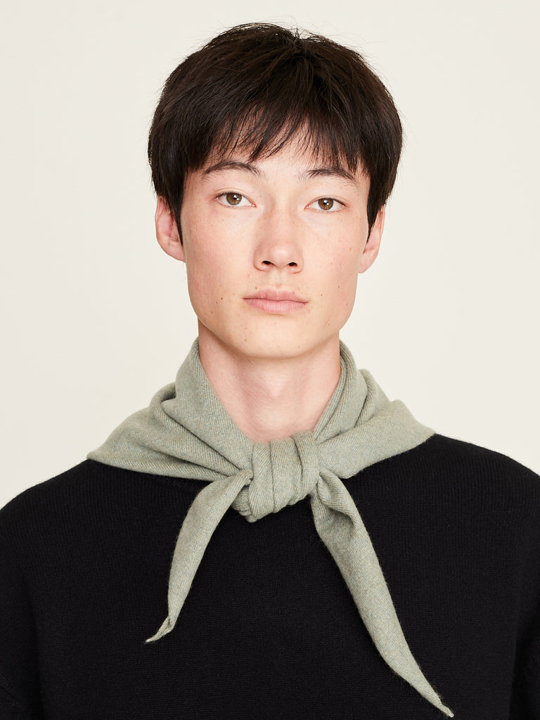 Extreme Cashmere - No. 35 Bandana in Hemlock