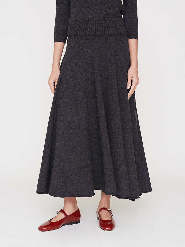Extreme Cashmere No. 313 Twirl in Shadow