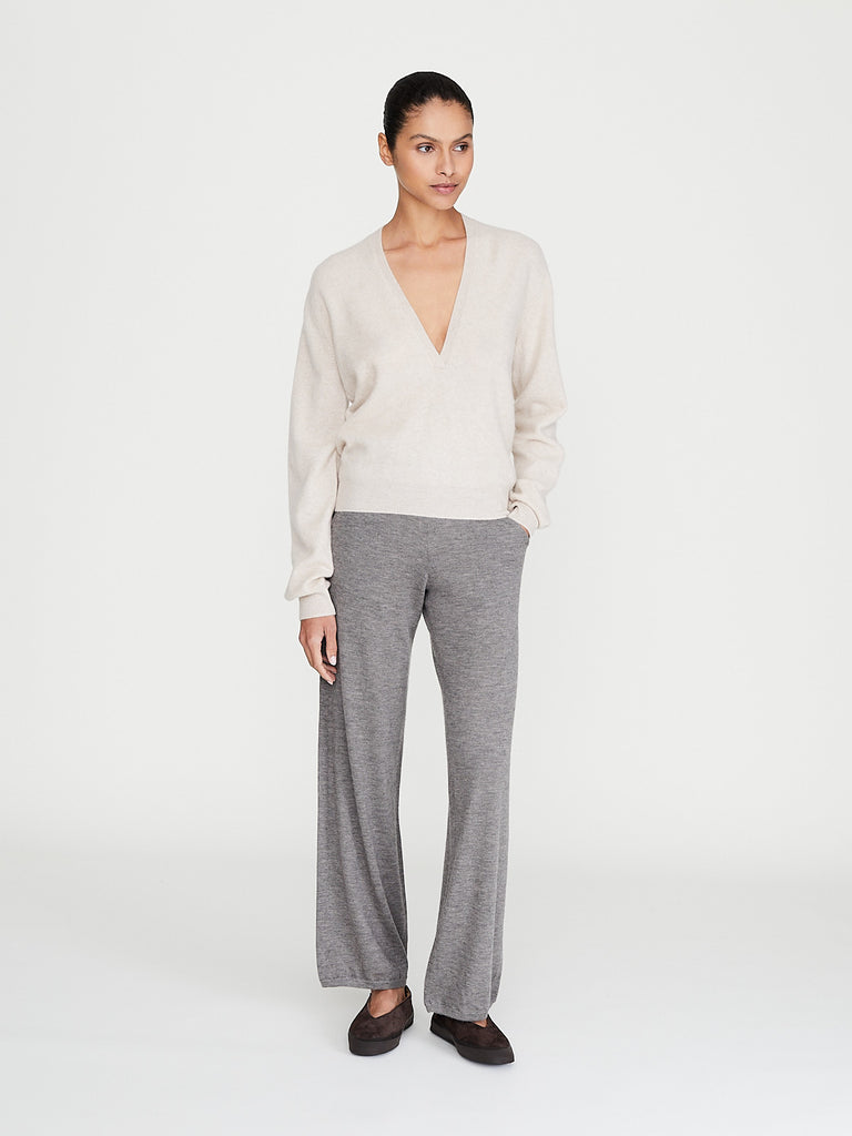 Frenckenberger - Mini Johnny Deep V Sweater in Beige