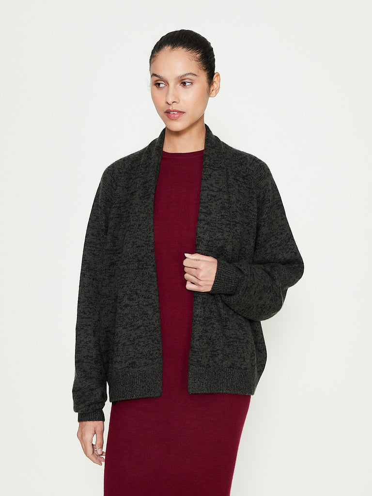 Frenckenberger - Short Cardigan in Black Olive/Black