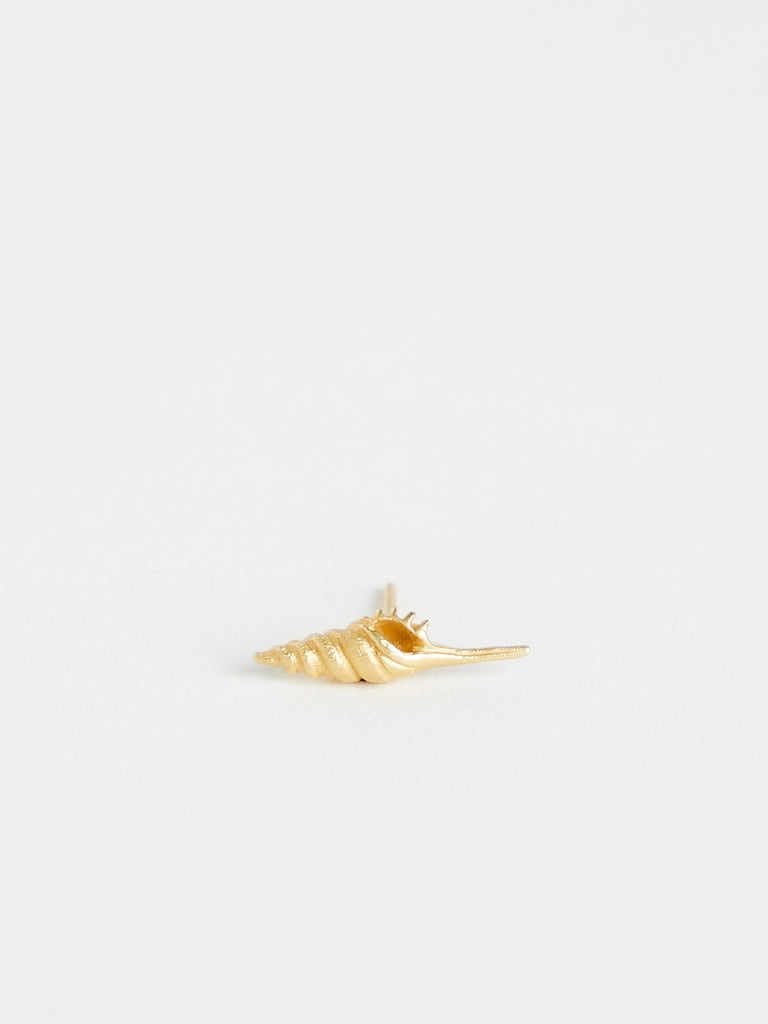 Fanourakis Conch Pin in 18k Yellow Gold