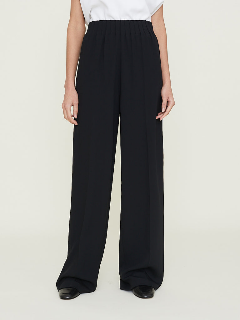 Fforme Maud Large Pull-On Pants in Black