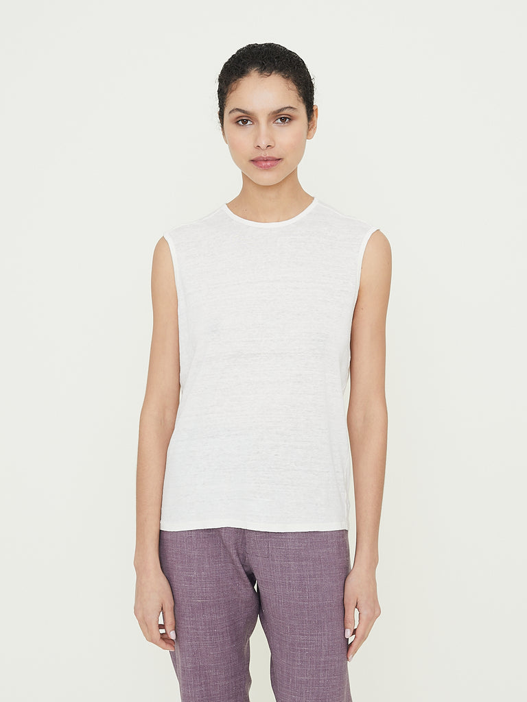 Gabriela Coll Garments No. 33 Linen Sleeveless T-Shirt in White