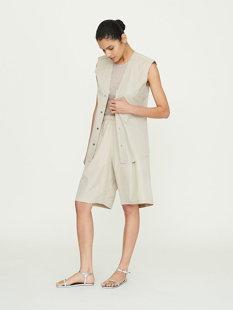 Gabriela Coll Garments No. 259 Poplin Short Trousers in Beige