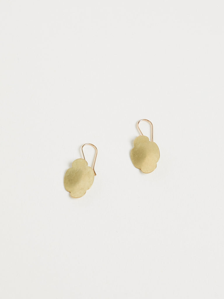 Gabriella Kiss Medium Scallop Earrings in 18k Yellow Gold