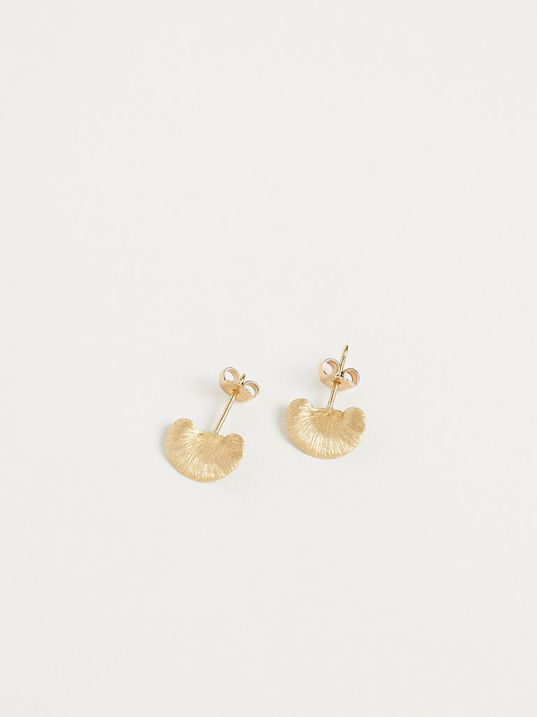 Gabriella Kiss Medium Shelf Mushroom Post Earrings in 18k Yellow Gold