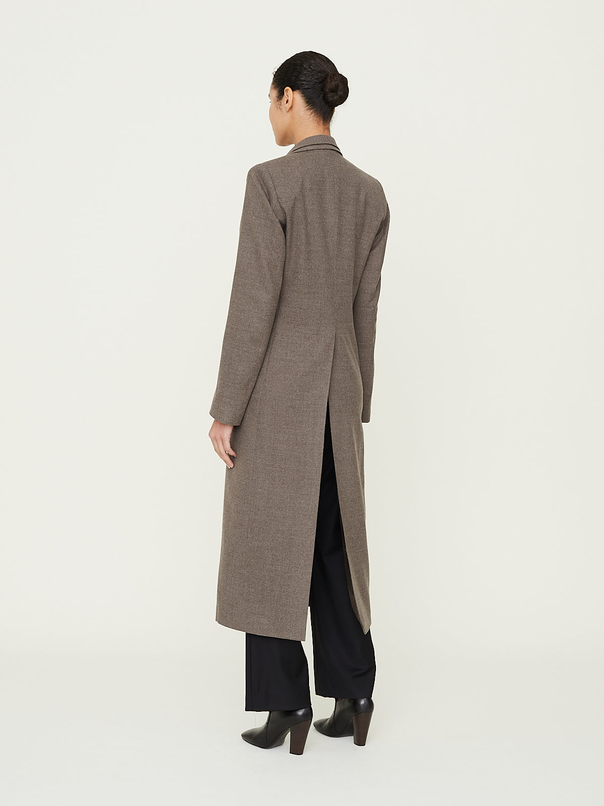 No. 64 Loro Piana Wool Double Collar Coat in Brown