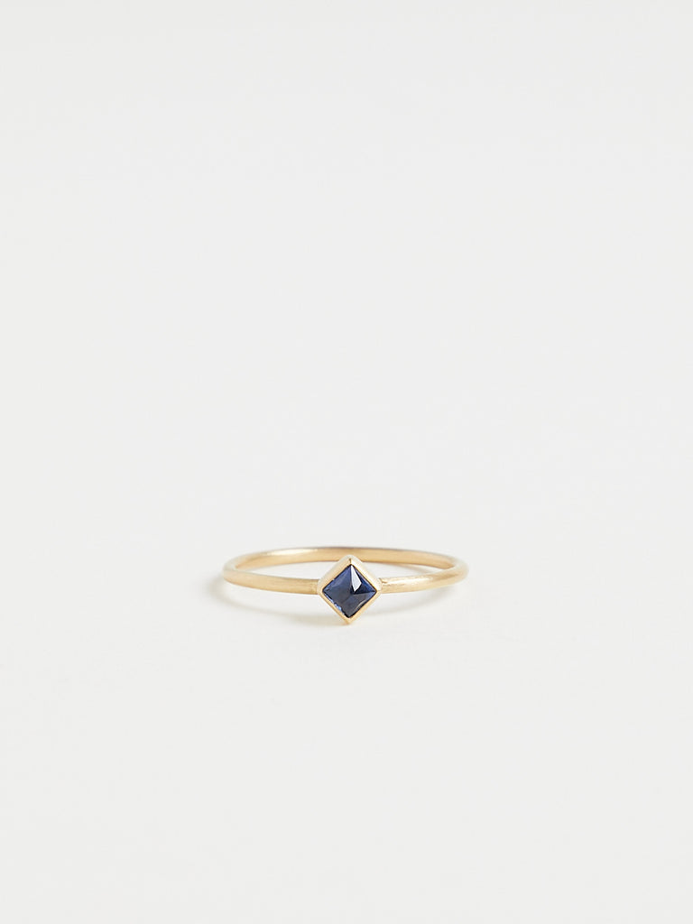 Gabriella Kiss 0.25ct Sapphire Ring in 18k Yellow Gold
