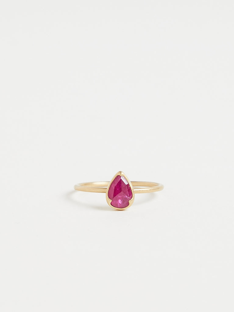 Gabriella Kiss 0.71ct Ruby Ring in 18k Yellow Gold